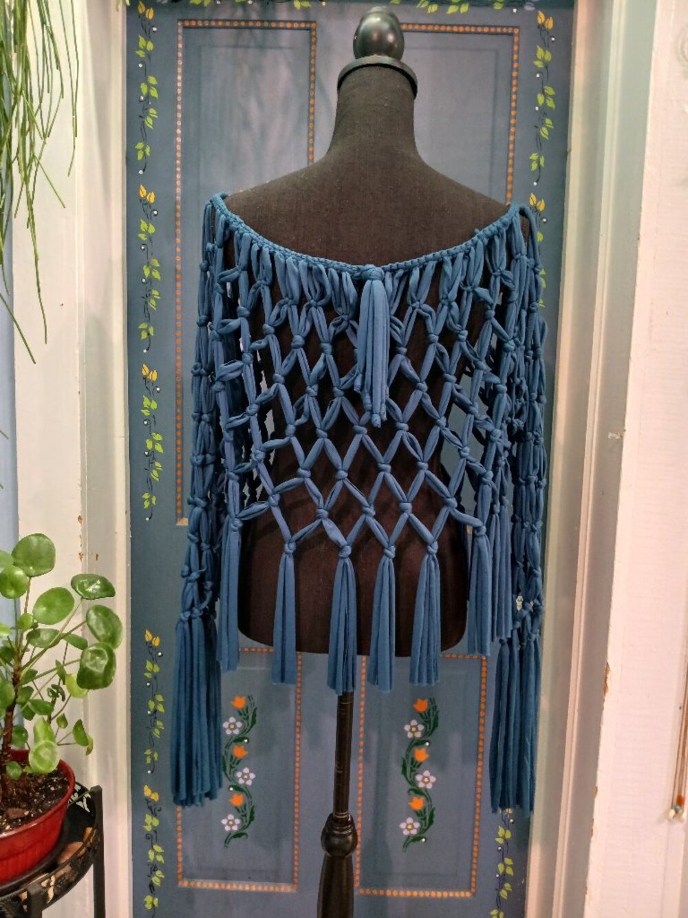Macrame Top - Picture 5 of 9